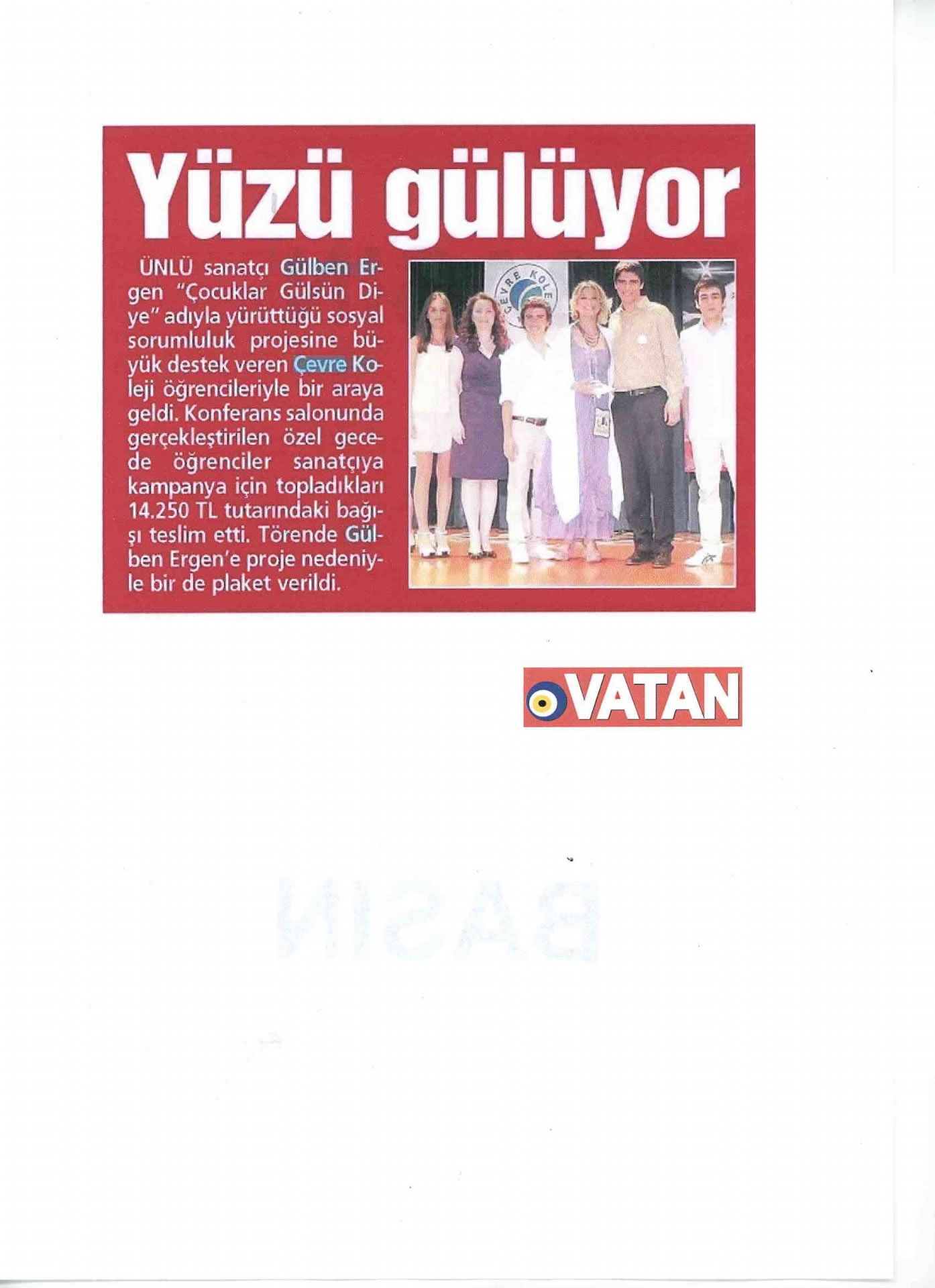 Yüzü gülüyor